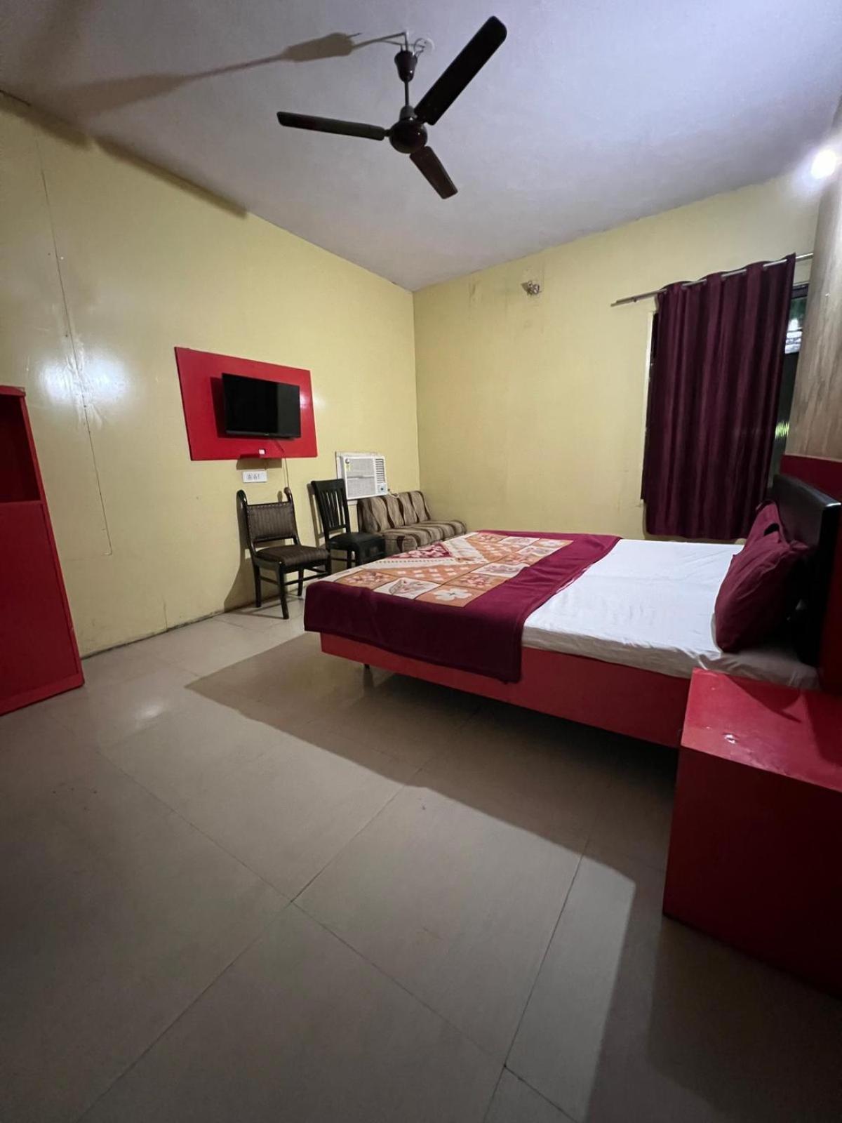 Hotel Skylark Amritsar Ngoại thất bức ảnh