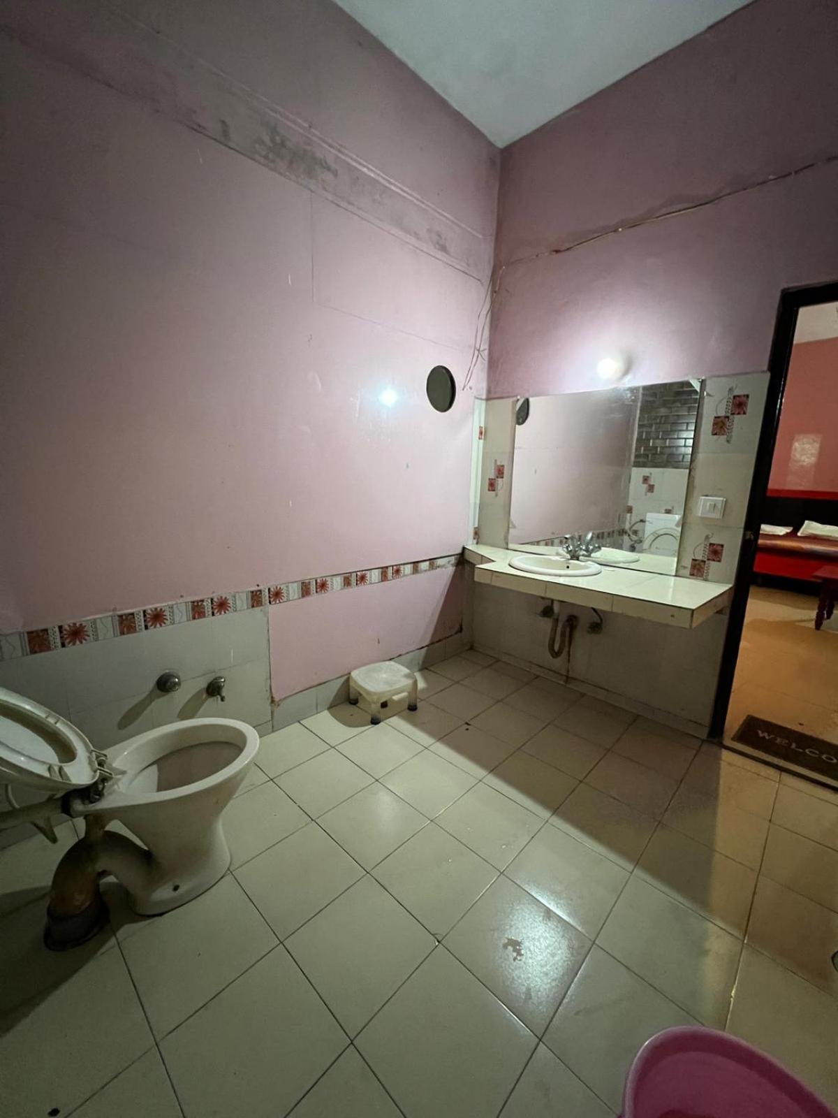 Hotel Skylark Amritsar Ngoại thất bức ảnh